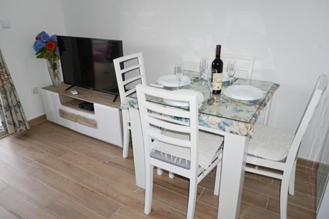 Apartmani M&E Bjelila Екстериор снимка